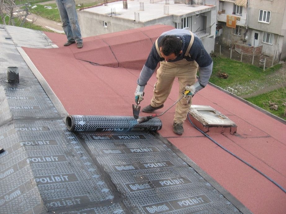 Yeşilyurt EPDM Kauçuk Çatı – düz çatıda arduvazlı bitümlü membran serimi